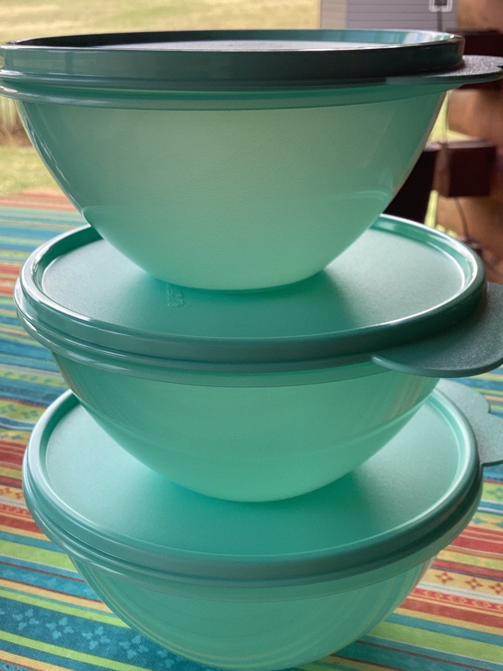 Tupperware Wonderlier Bowl Set - set of 3 in Mysterious Green